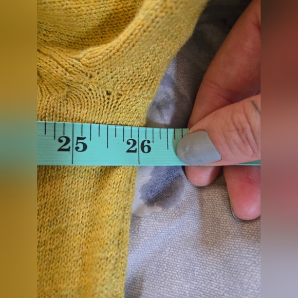 H&M | Women's Mustard Sweater, Size S - Picture 6 of 6